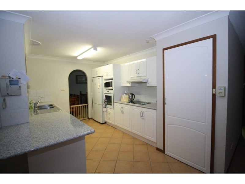 10 James Street, Kurri Kurri NSW 2327