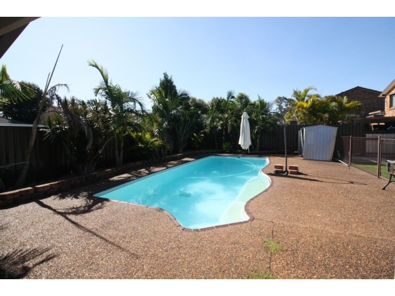 10 James Street, Kurri Kurri NSW 2327