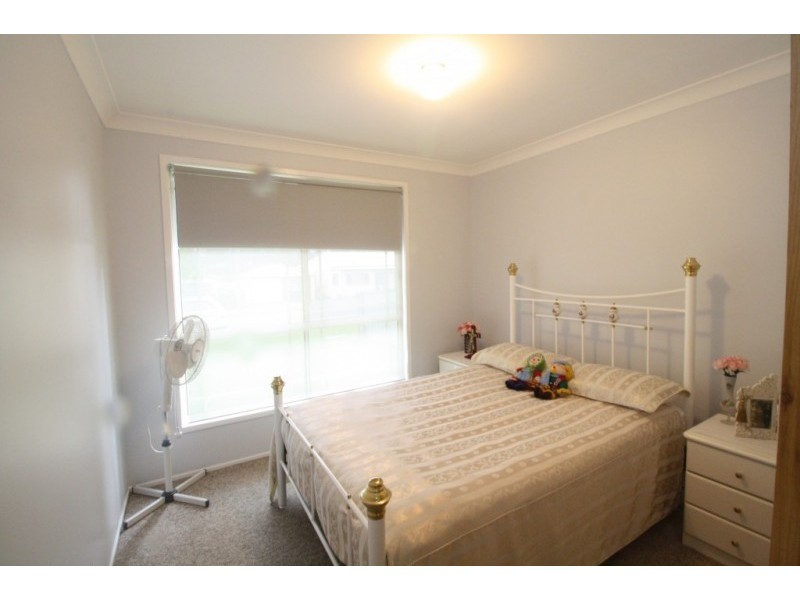 24 Reid Street, North Rothbury NSW 2335