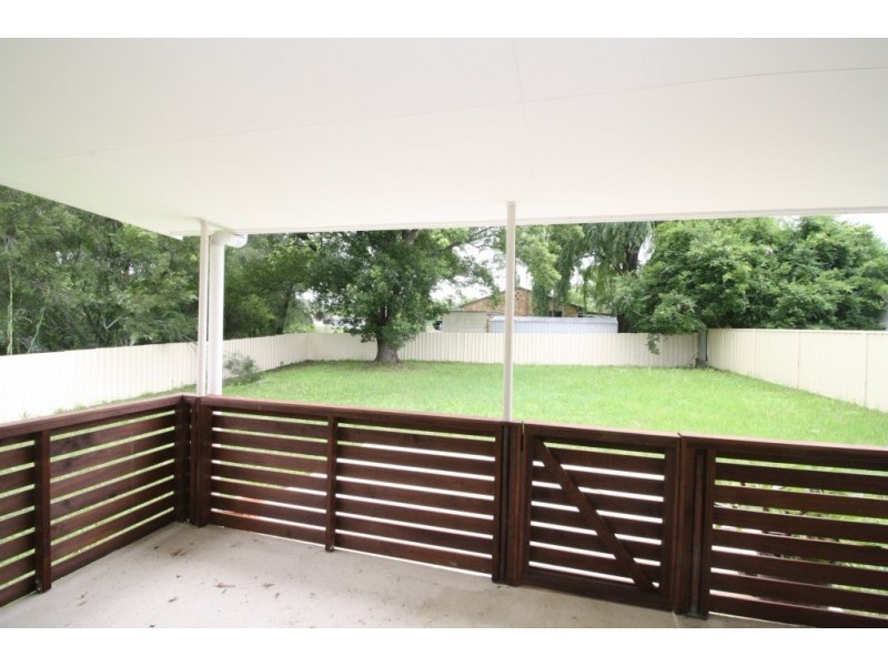 16 William Street, Abermain NSW 2326