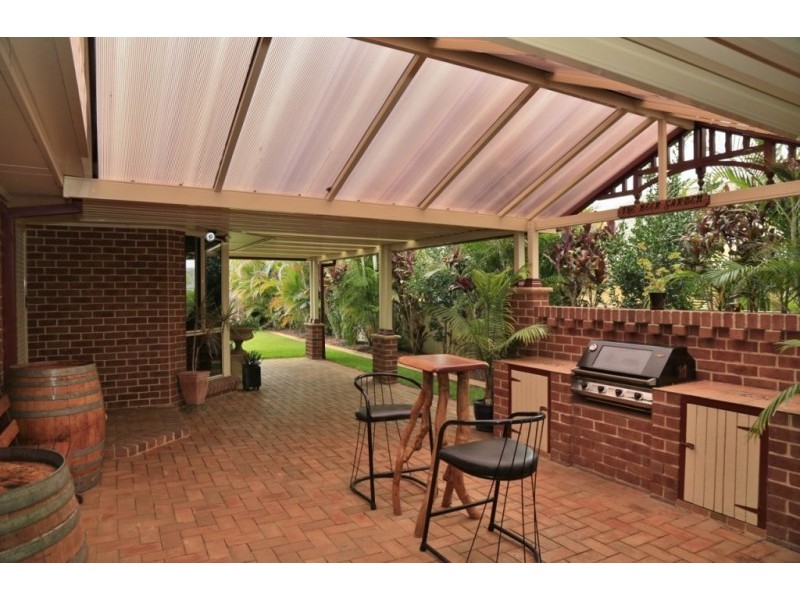 1 Cooper Street, Heddon Greta NSW 2321