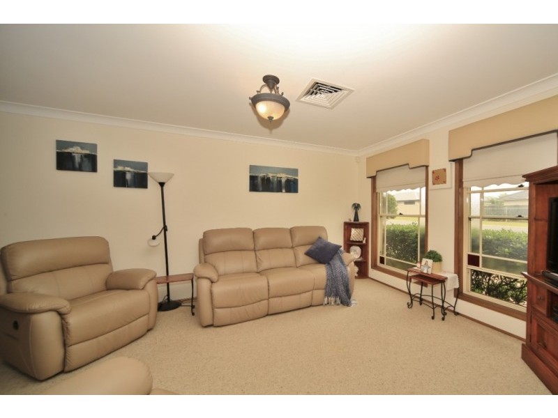 1 Cooper Street, Heddon Greta NSW 2321