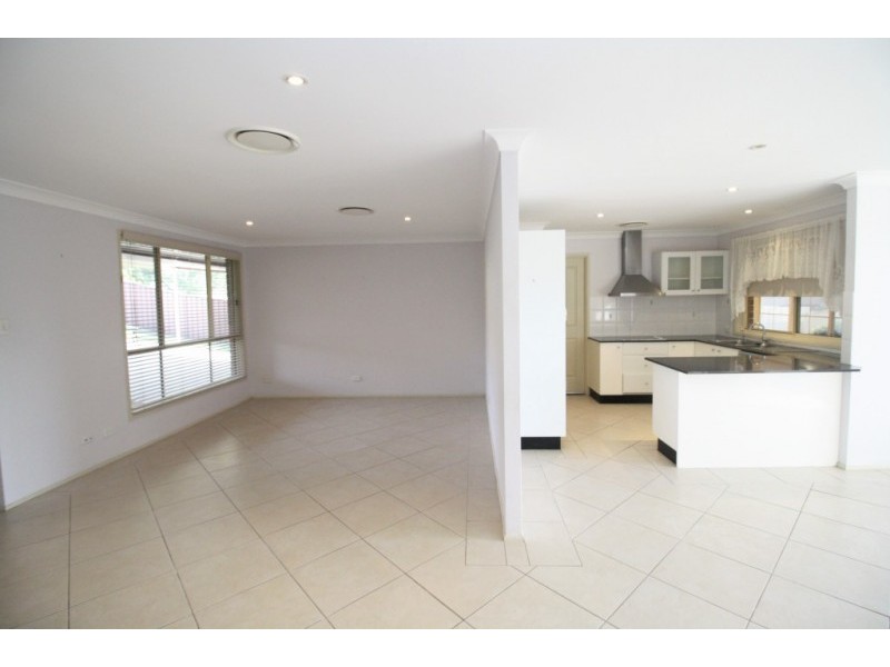34 Evatt Street, Pelaw Main NSW 2327