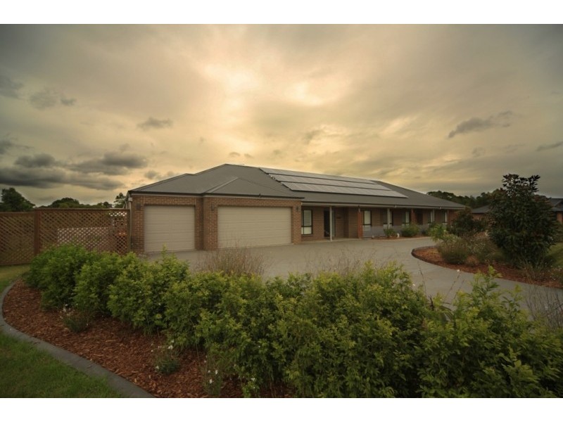 37 Forbes Crescent, Heddon Greta NSW 2321
