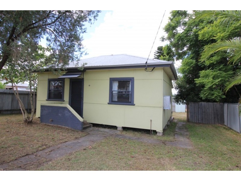 19 Merthyr Street, Kurri Kurri NSW 2327