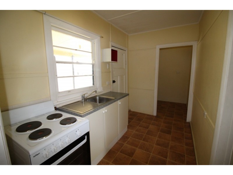 19 Merthyr Street, Kurri Kurri NSW 2327