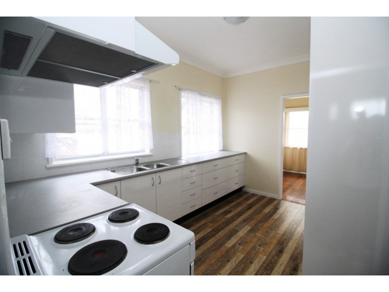 15 Railway Street, Kurri Kurri NSW 2327