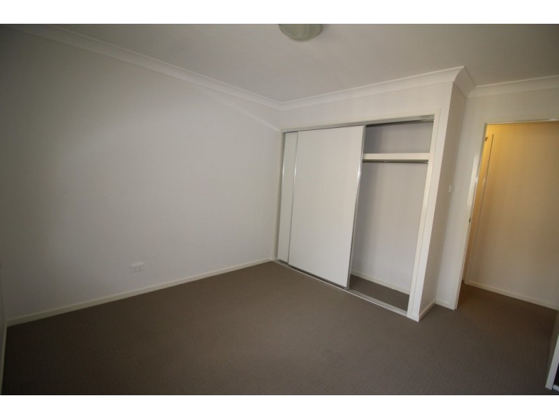 1/64 Deakin Street, Kurri Kurri NSW 2327