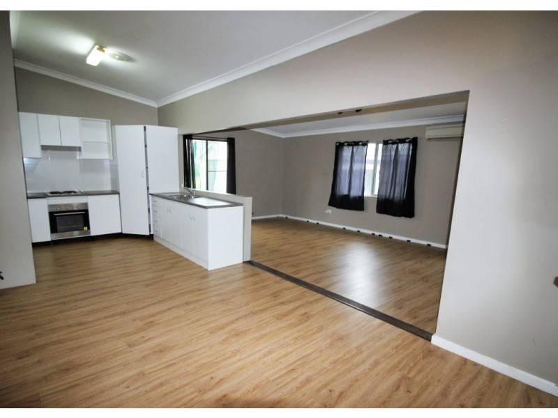 5 Third Street, Weston NSW 2326