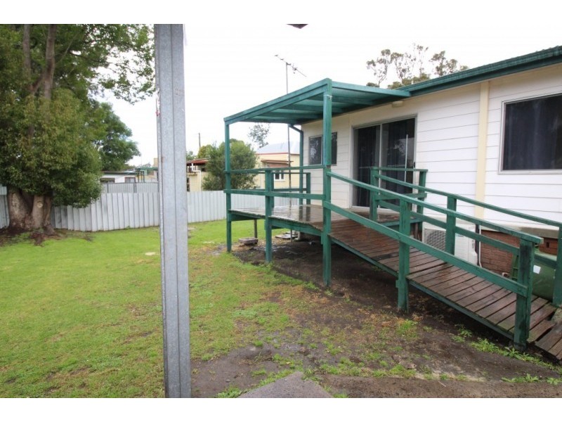5 Third Street, Weston NSW 2326