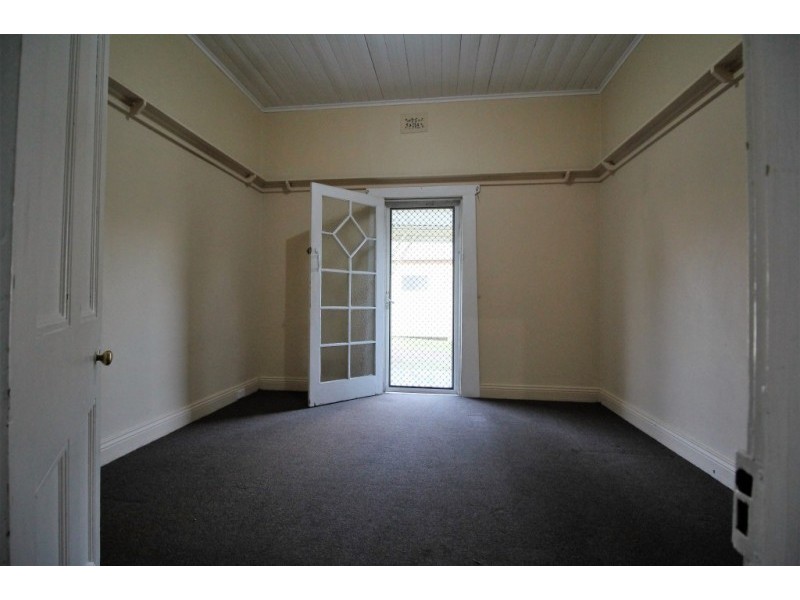 3 Catherine Street, Cessnock NSW 2325