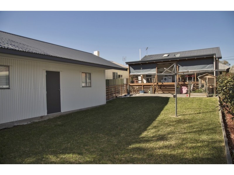 203 Maitland Street, Kurri Kurri NSW 2327