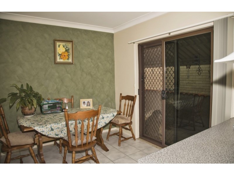 8 Butler Parade, Kurri Kurri NSW 2327