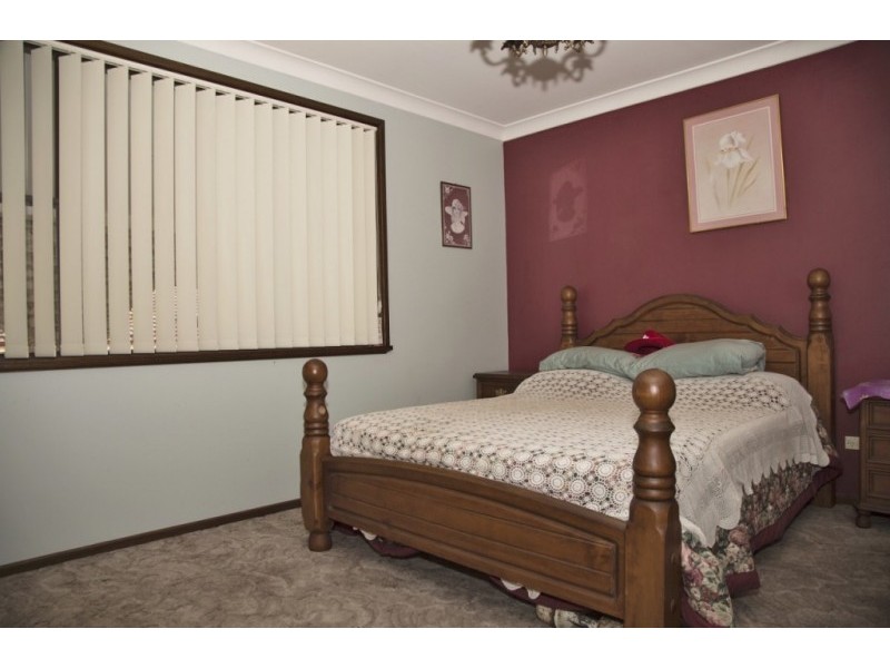 8 Butler Parade, Kurri Kurri NSW 2327