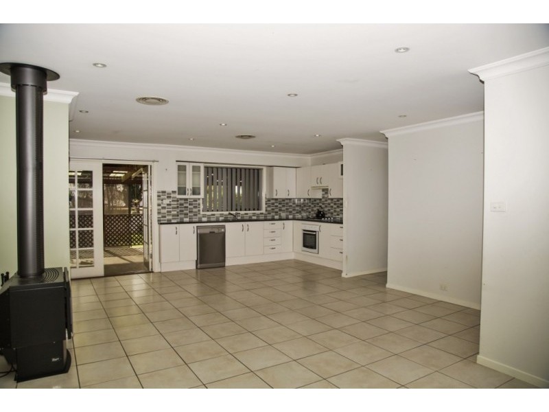 71 Clift Street, Heddon Greta NSW 2321