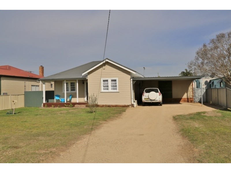 6 Maitland Street, Kurri Kurri NSW 2327