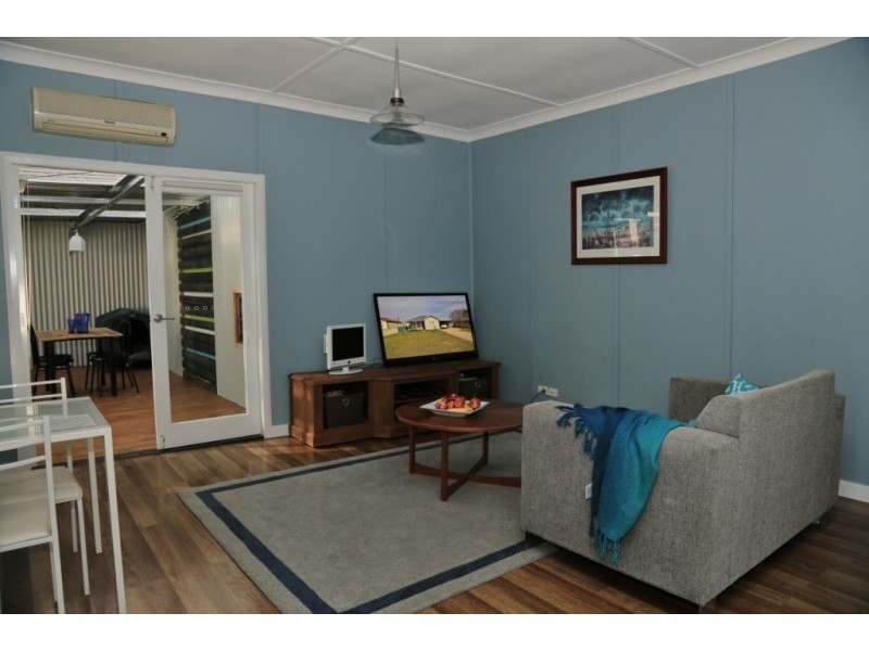 6 Maitland Street, Kurri Kurri NSW 2327