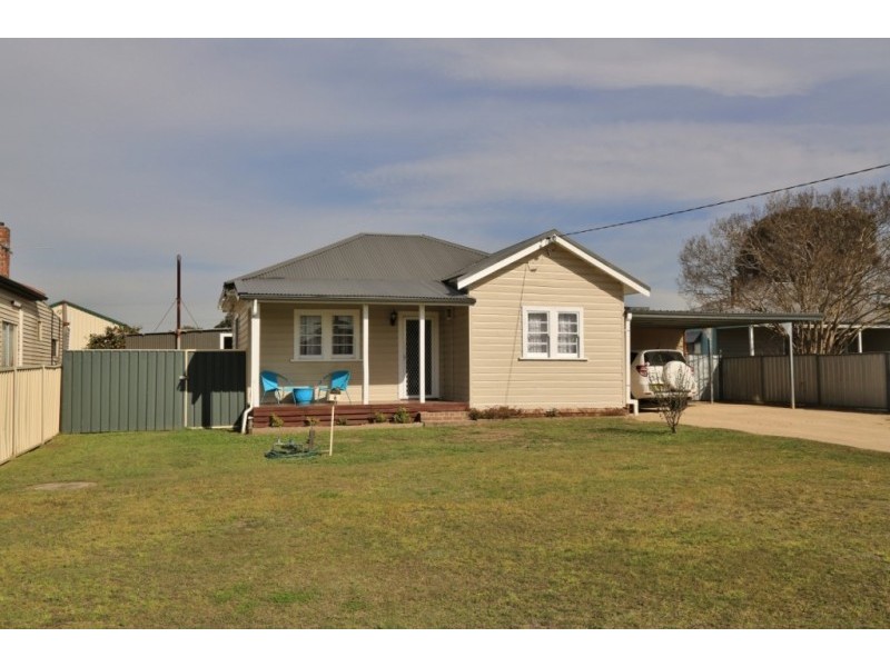 6 Maitland Street, Kurri Kurri NSW 2327