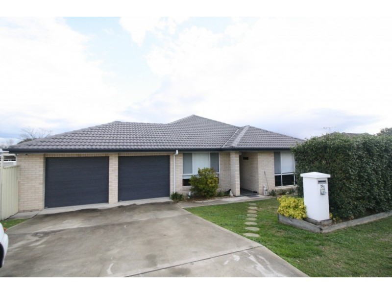 18B Fifth Street, Weston NSW 2326