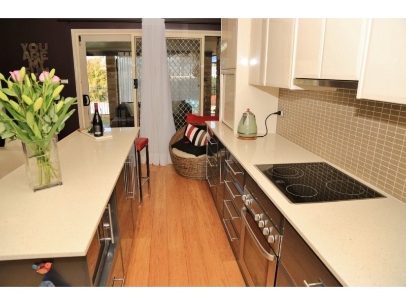 16 Neilly Street, Kurri Kurri NSW 2327