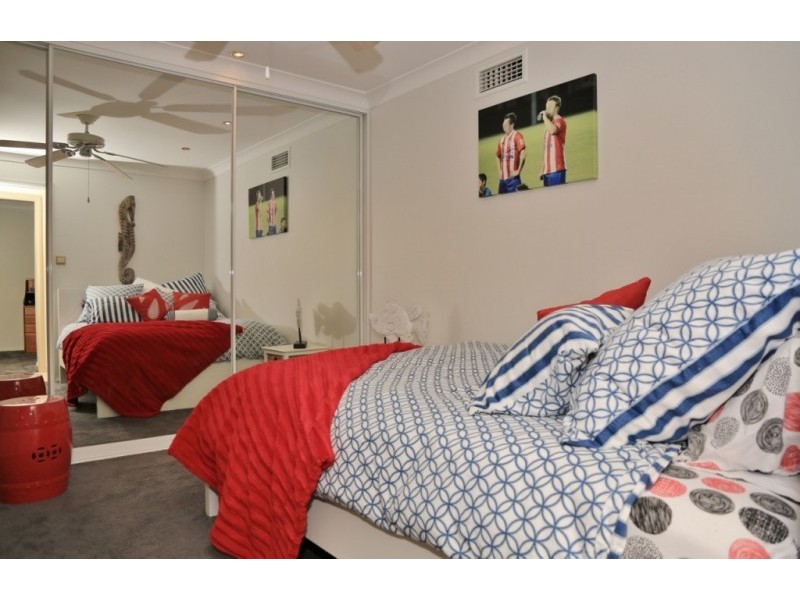 16 Neilly Street, Kurri Kurri NSW 2327