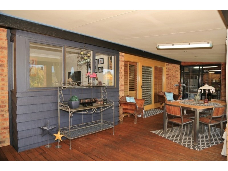 16 Neilly Street, Kurri Kurri NSW 2327