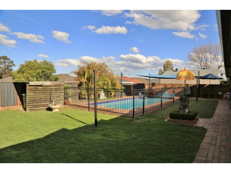 16 Neilly Street, Kurri Kurri NSW 2327