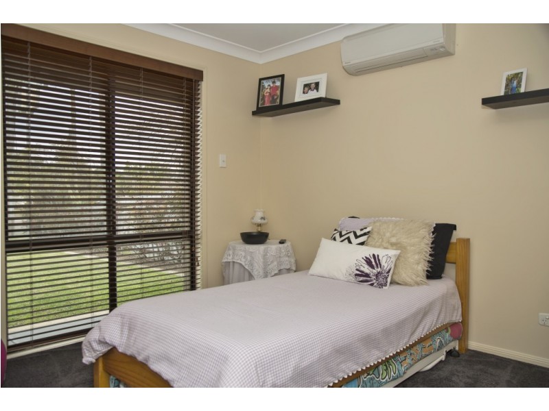 19 Main Road, Heddon Greta NSW 2321