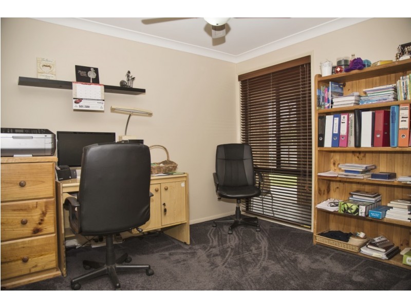 19 Main Road, Heddon Greta NSW 2321