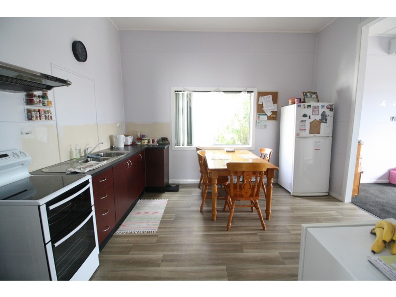 42 Brunker Street, Kurri Kurri NSW 2327