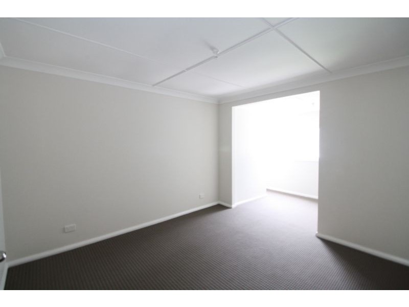 16 William Street, Abermain NSW 2326