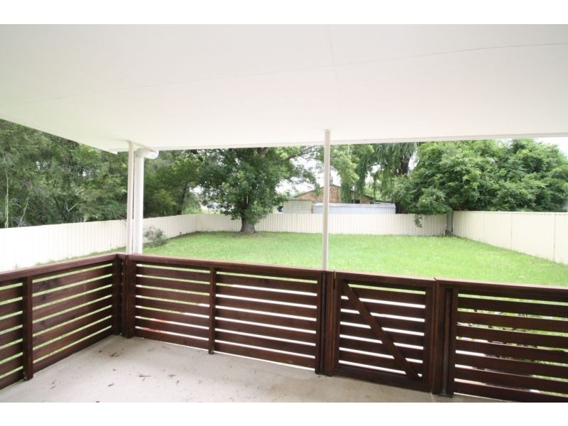 16 William Street, Abermain NSW 2326