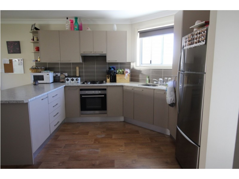 4/138 Deakin Street, Kurri Kurri NSW 2327