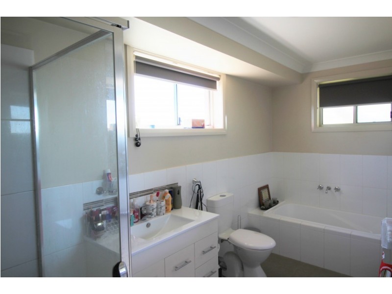 4/138 Deakin Street, Kurri Kurri NSW 2327