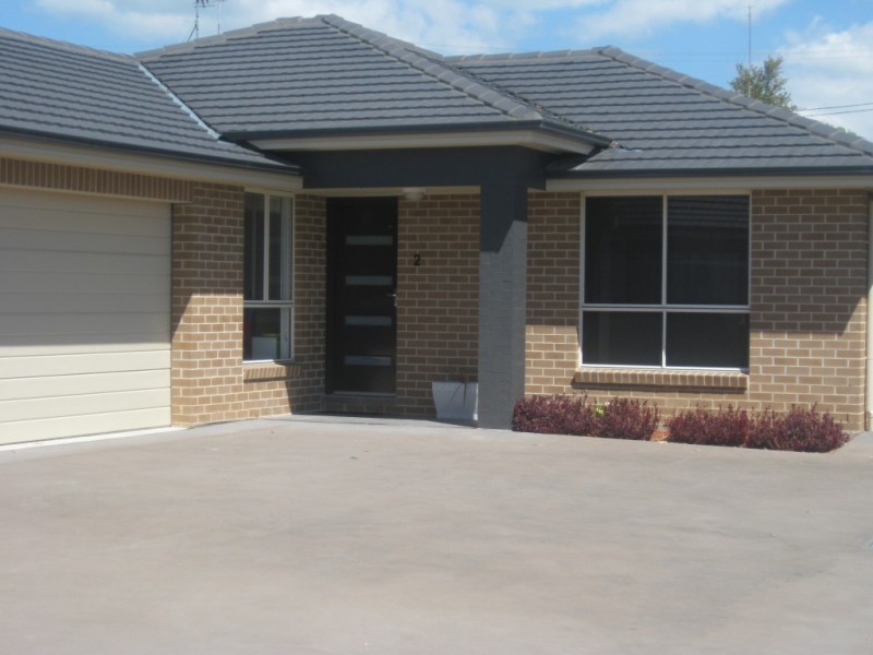 2/214 Maitland Street, Kurri Kurri NSW 2327