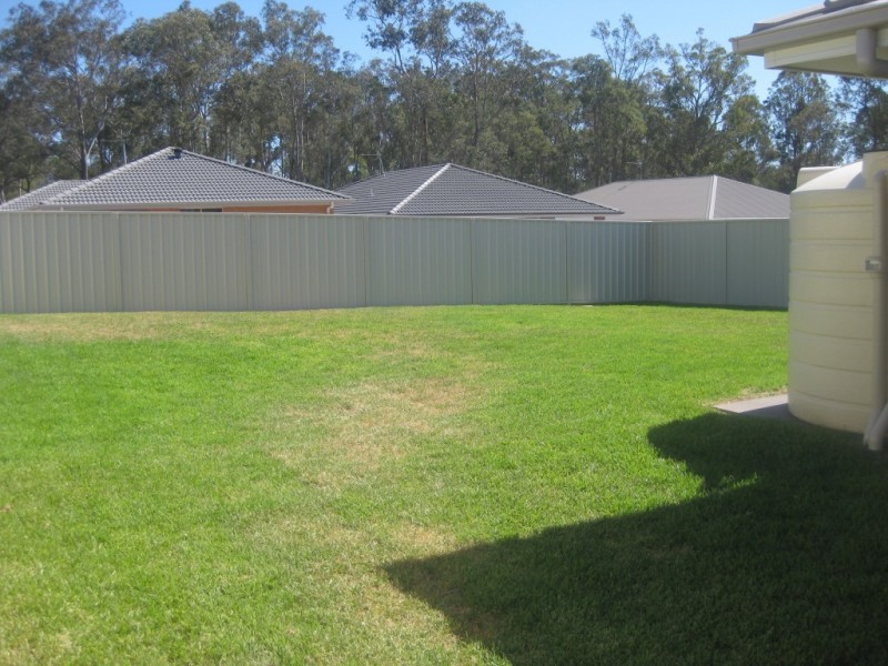 13 Alexander Street, Ellalong NSW 2325