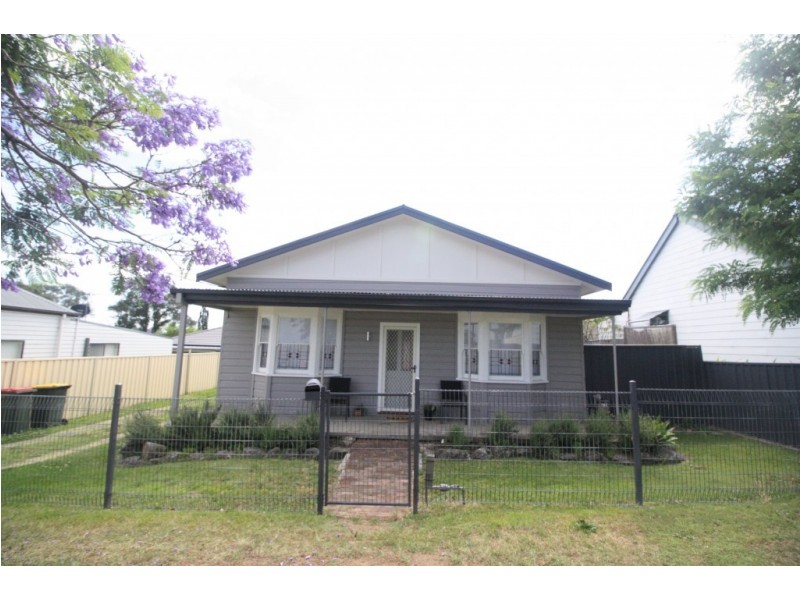 81 Alexandra Street, Kurri Kurri NSW 2327