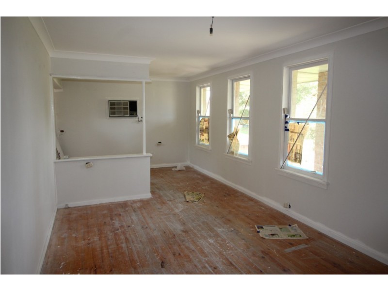 13 Burns Street, Kurri Kurri NSW 2327