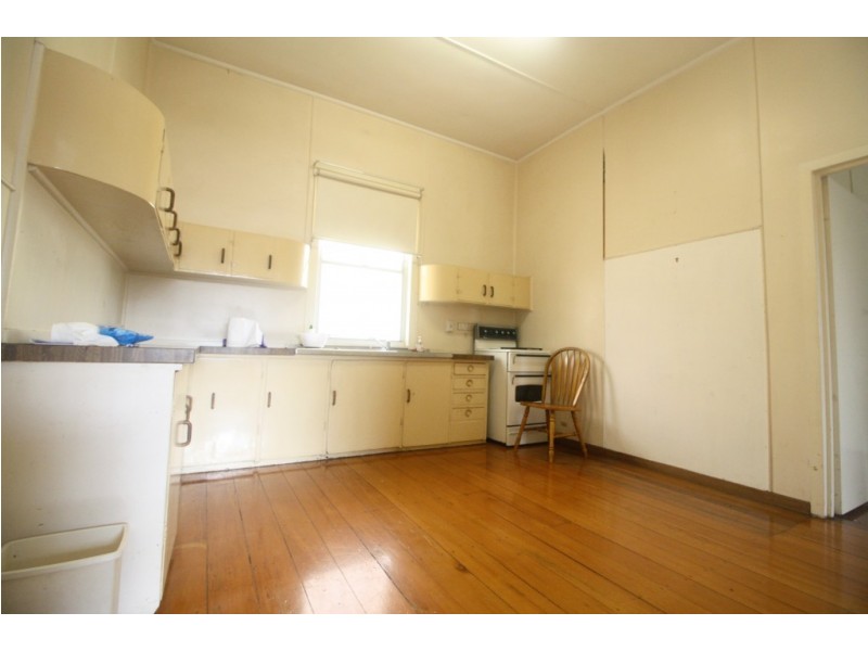 51 Lang Street, Kurri Kurri NSW 2327