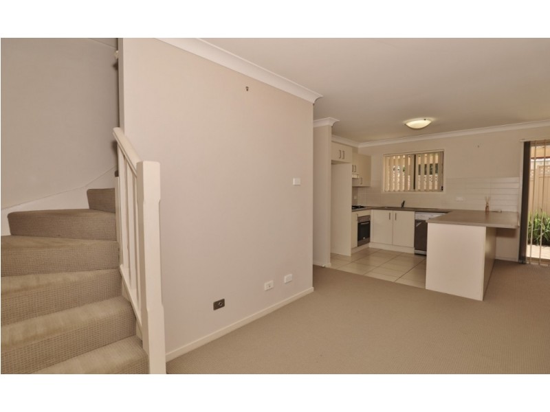 20 Lonsdale Place, Kurri Kurri NSW 2327