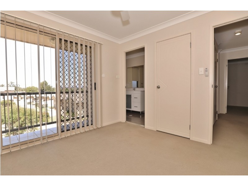 20 Lonsdale Place, Kurri Kurri NSW 2327
