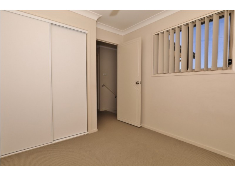 20 Lonsdale Place, Kurri Kurri NSW 2327