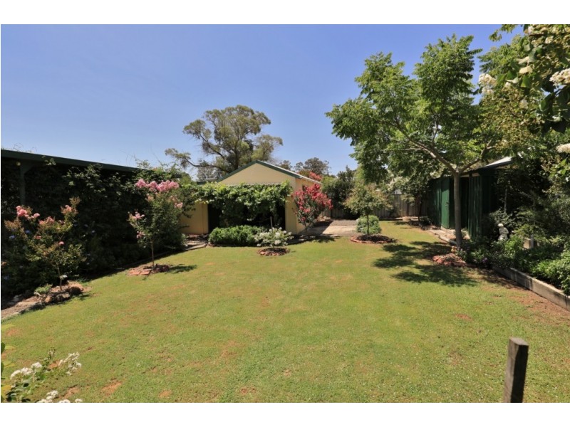 60 Appleton Avenue, Weston NSW 2326