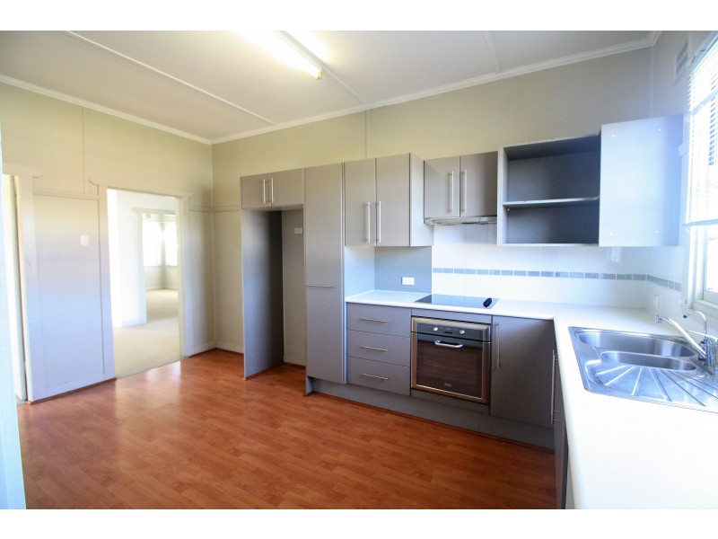 28 Daniel Street, Cessnock NSW 2325