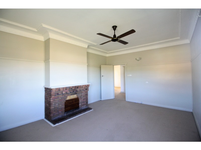 28 Daniel Street, Cessnock NSW 2325