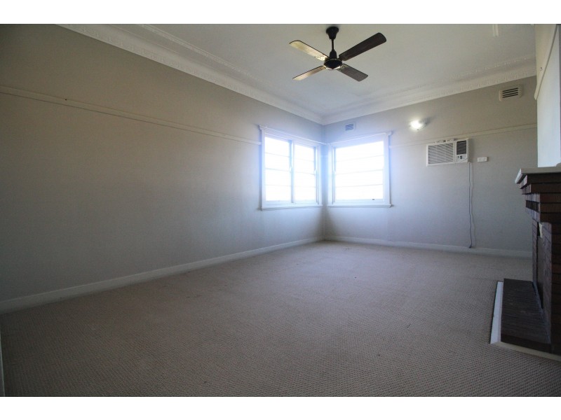 28 Daniel Street, Cessnock NSW 2325