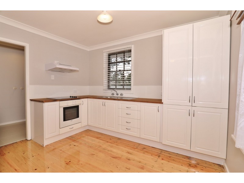 13 Burns Street, Kurri Kurri NSW 2327