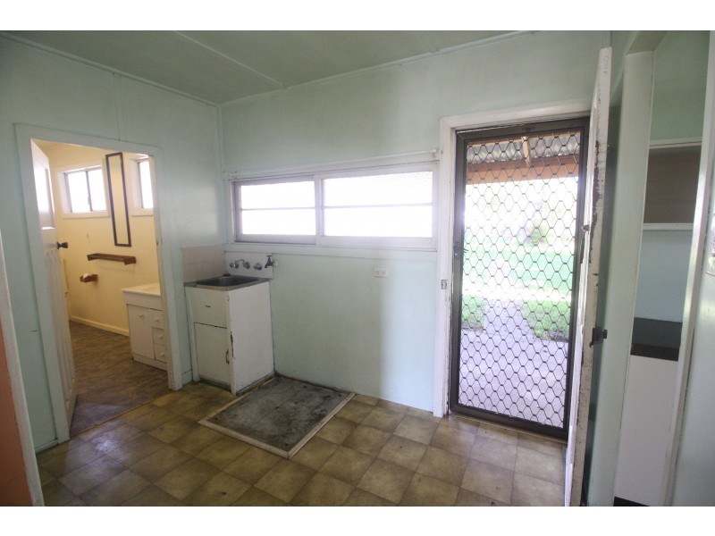 9 Newton Avenue, Cessnock NSW 2325