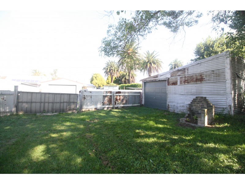 9 Newton Avenue, Cessnock NSW 2325