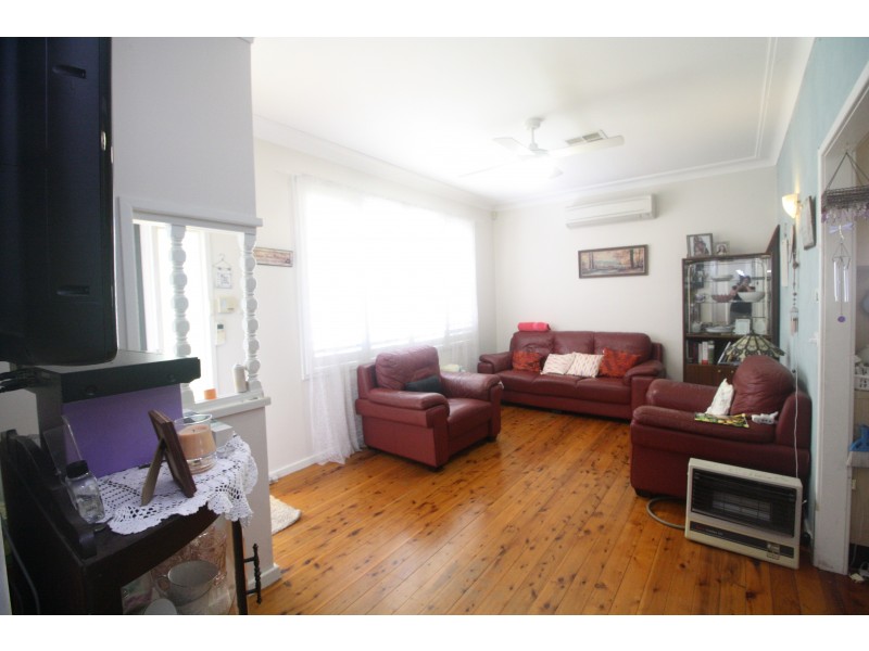 12 Florence Street, Kurri Kurri NSW 2327